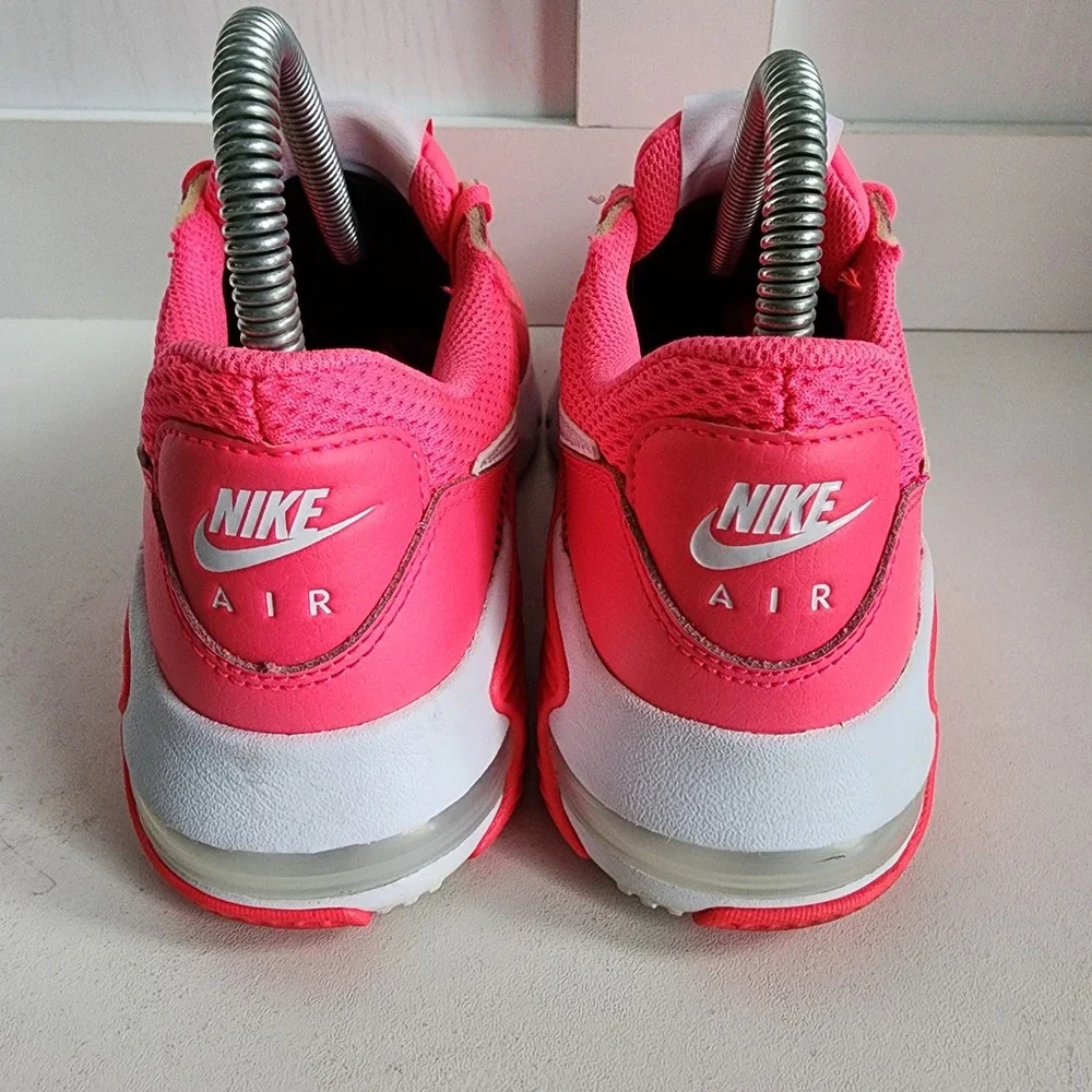 Nike very good